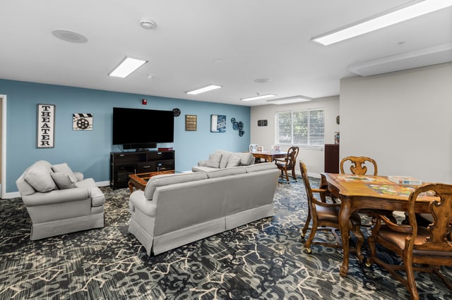 Broken-Arrow-020 Common Space