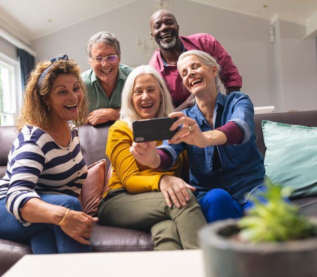 the-importance-of-joining-support-groups-in-your-senior-community-640x560 the-importance-of-joining-support-groups-in-your-senior-community-640x560